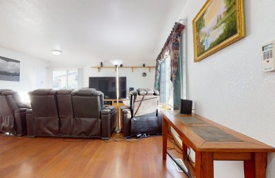 4904 Prospect Drive