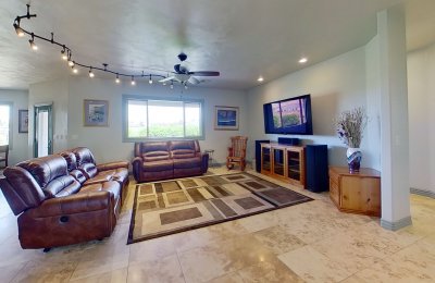 955 Hafen Lane