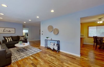 6579 South Locust Way