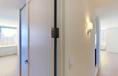 240 East 86th Street, #17M