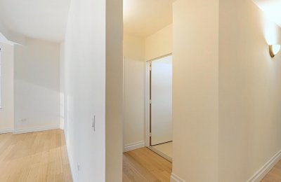 21 West Street, #16K