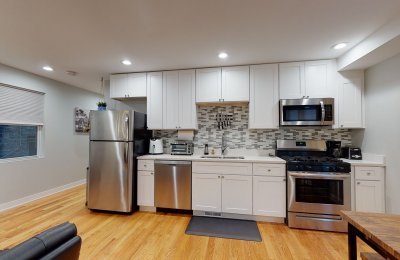 2440 West 24Th Place, #1f