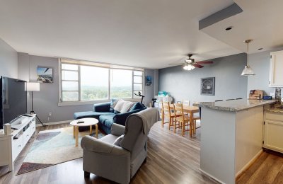 4600 Duke Street, #1011