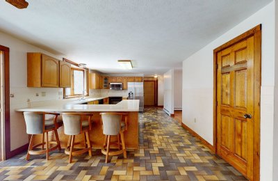 14 Stratham Lane