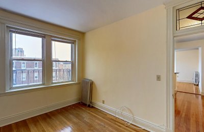 98 Queensberry Street, #12A