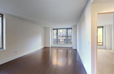 37 West 21st Street, #802