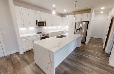 1761 Old Meadow Road, #308
