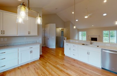 3b Lunas Avenue, #3b