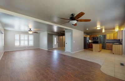 1827 West Aqua Clear Drive