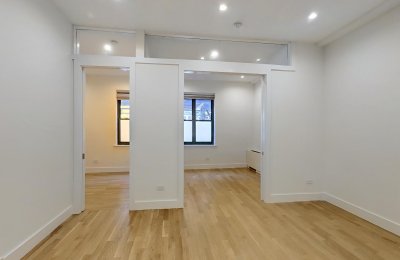 220 East 22nd Street, #1F