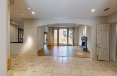 8706 Stable Crest Boulevard