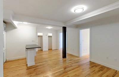 210 East 22nd Street, #4B