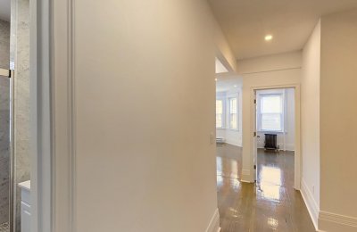 111 Queensberry Street, #5