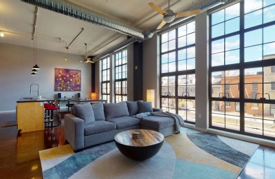 1220 Bank Street, #202
