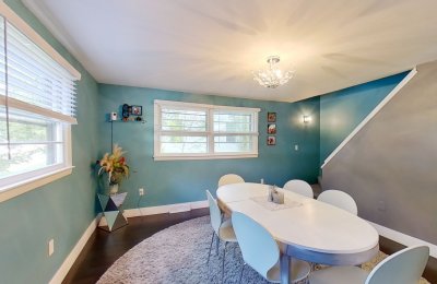 14 Metropolitan Avenue