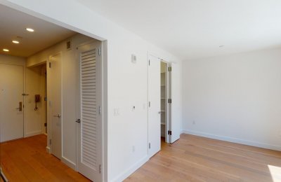 225 East 39th Street, #20J