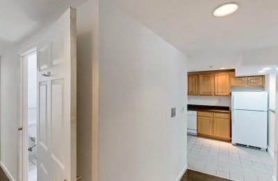 111 Queensberry Street, #D