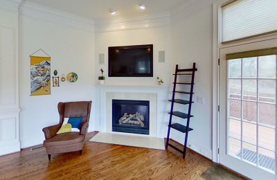 1121 Park Overlook Drive Northeast