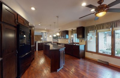 730 Old Oak Trce