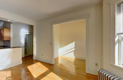 111 Queensberry Street, #2