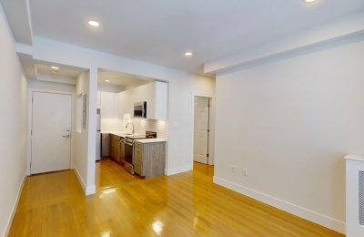 11 Peterborough Street, #10