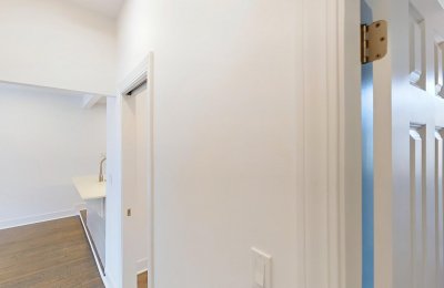19 Peterborough Street, #20