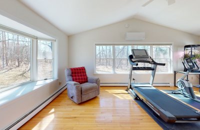 43 Longmeadow Drive