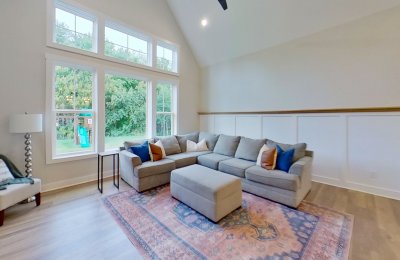 1084 Stoney Ridge Boulevard