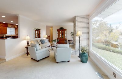 180 North Gary Way East