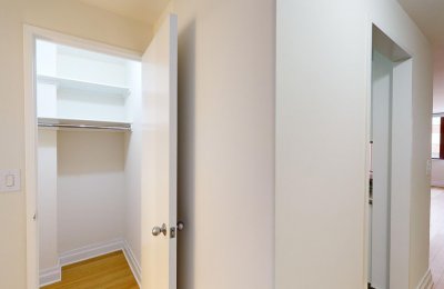 260 West 52nd Street, #3C