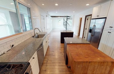 841 College Avenue, #up