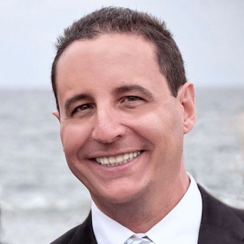 Agent Gary Medina