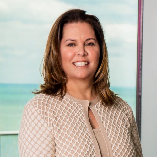 Liz Hogan